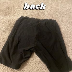 Black biker shorts 🩳